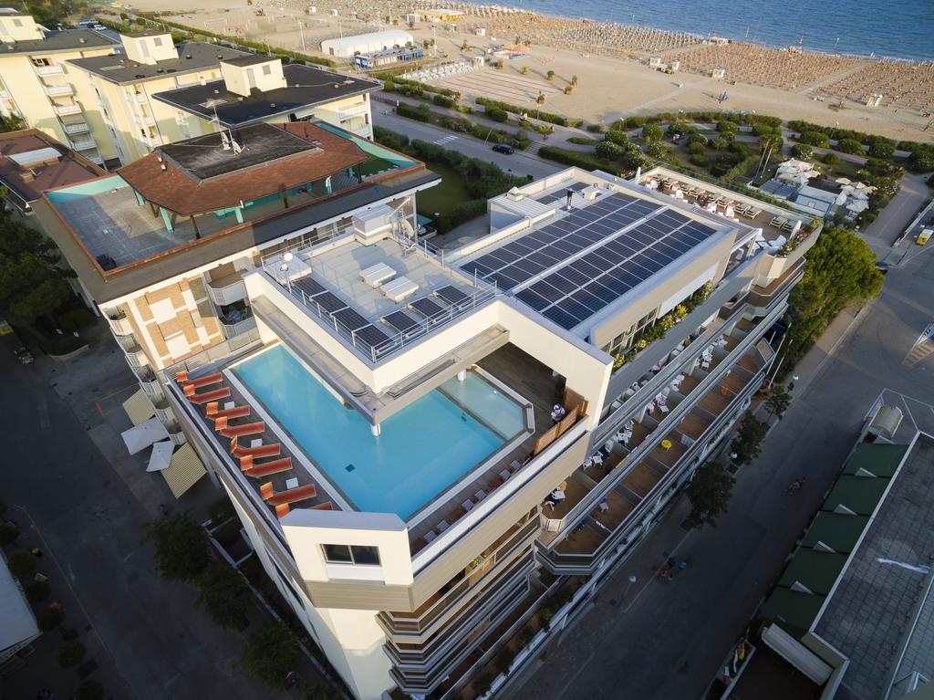 Hotel Ambassador Bibione Esterno foto
