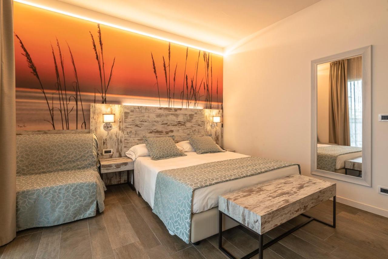 Hotel Ambassador Bibione Esterno foto
