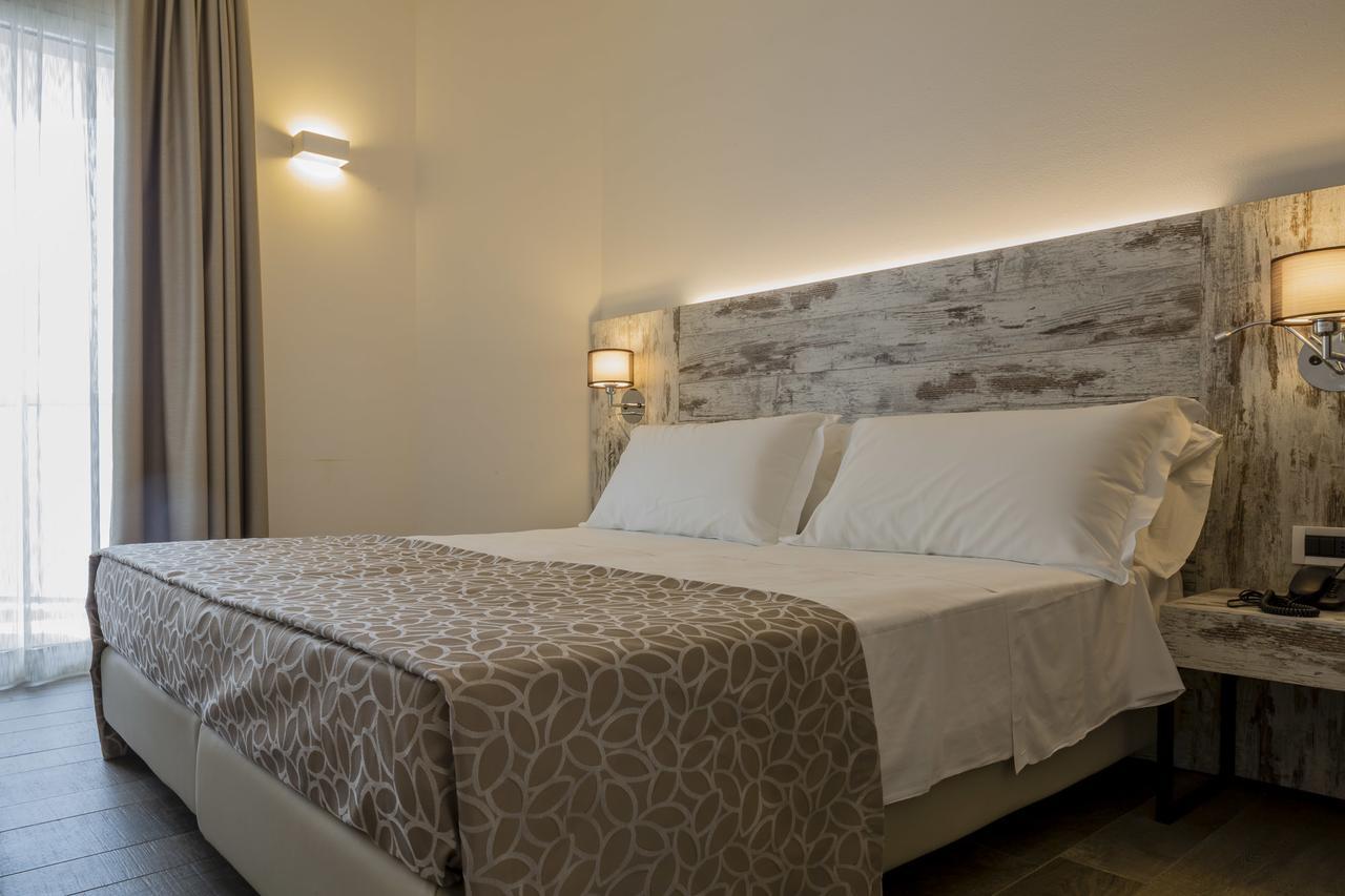 Hotel Ambassador Bibione Esterno foto
